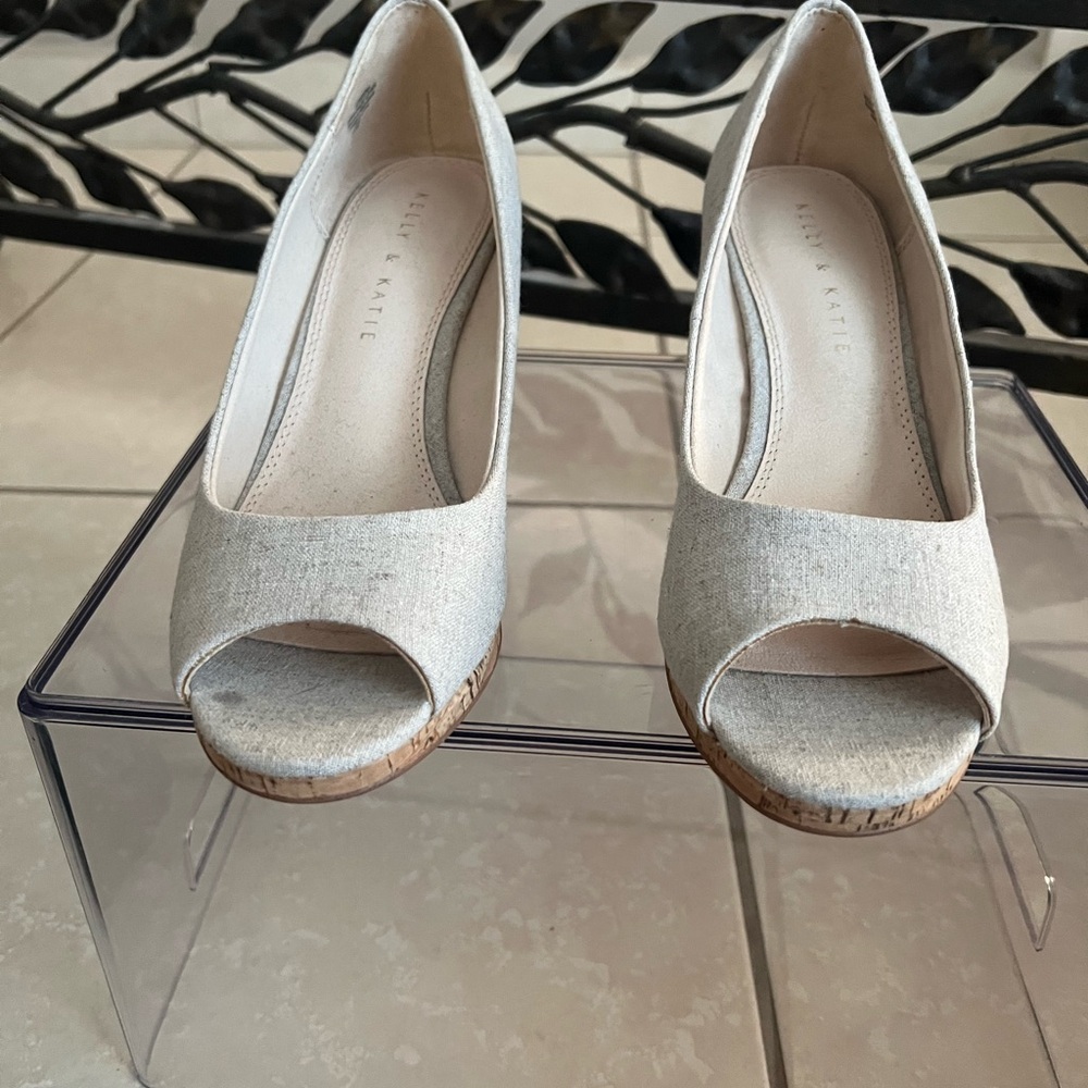 Kelly & Katie Beige Peep Toe Wedges